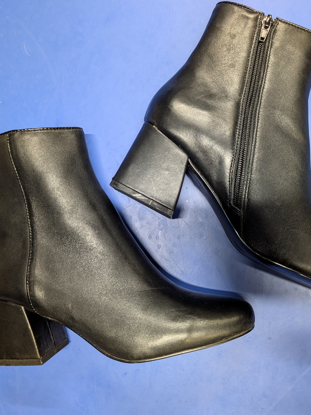 Steve Madden Black Faux Leather Block Heel Ankle Booties